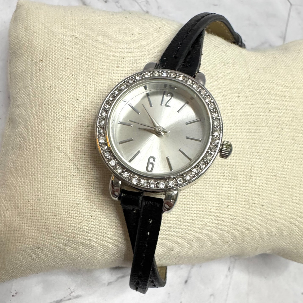 Vintage Ladies Watch Silver Tone Black Twist Band Rhinestone FMDKF040 New Batt